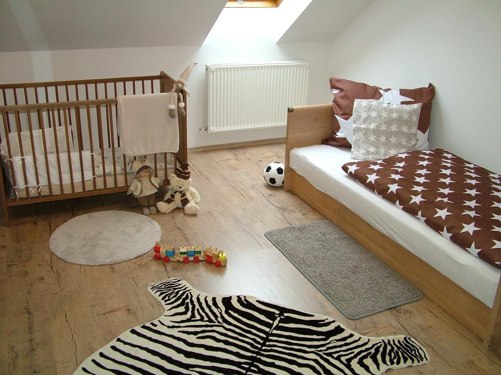 Korzo Apartman Koszeg Room photo
